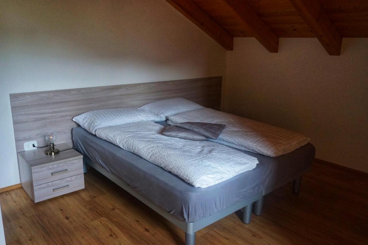 Agritur Zuveith Διαμέρισμα Salorno Εξωτερικό φωτογραφία
